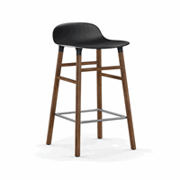 Normann Copenhagen - Form barstol 65 cm - svart/valnöt