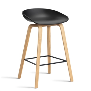 HAY - About a Stool 32 barstol låg - svart/ekben 