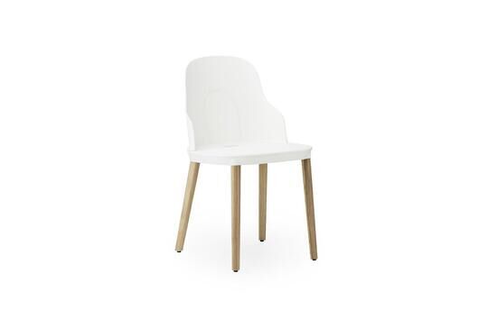 Normann Copenhagen - Form stol - svart/ek